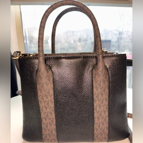 Michael Kors Black Pebbled Leather Satchel MK Logo Trim Crossbody NWOT - Picture 5 of 11